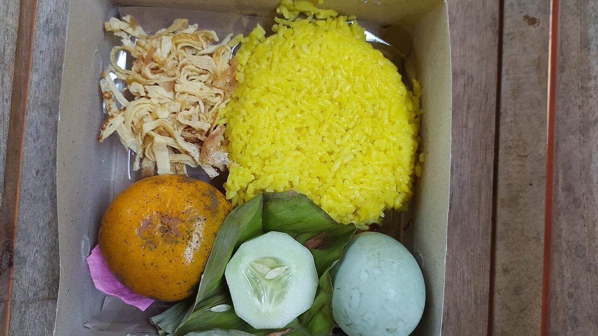Ilustrasi artikel Bekal Sekolah Gizi Seimbang: Menyusun Isi Kotak dan Pilihan Lauk